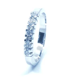 14 KT. ALLIANCE RING HVIDGULD MED BRILLANT 5X0,03 CT. W/SI