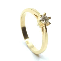 14 KT. GULD CARLA RING MED BRILLANT 0,25 CT. W/SI