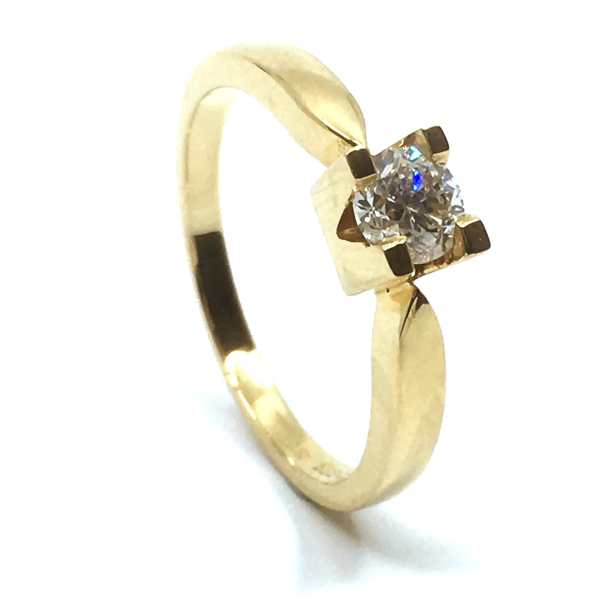 14 KT. GULD EVA RING MED BRILLANT 0,50 CT. W/SI