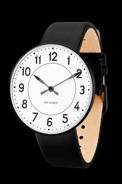 ARNE JACOBSEN UR STATION MED SORTE TAL 40MM - 53412-2001B