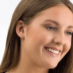 BLOMDAHL ØRERINGE MEDINSK TITAN MED KRYSTALLER - 15-1401-01