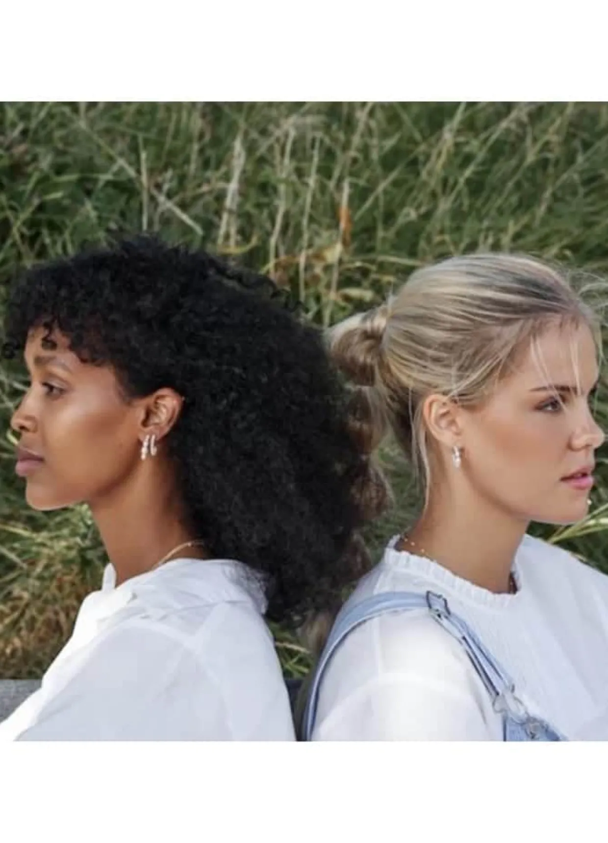 BYBIEHL AURA PEARL HOOPS - 4-033WP-GP