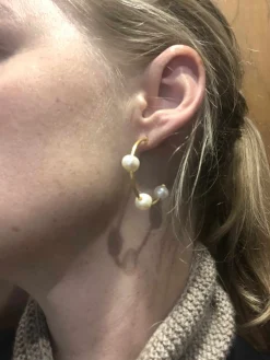 BYBIEHL EMILY ØRERINGE HOOPS FORGYLDT - 4-4704WP-GP