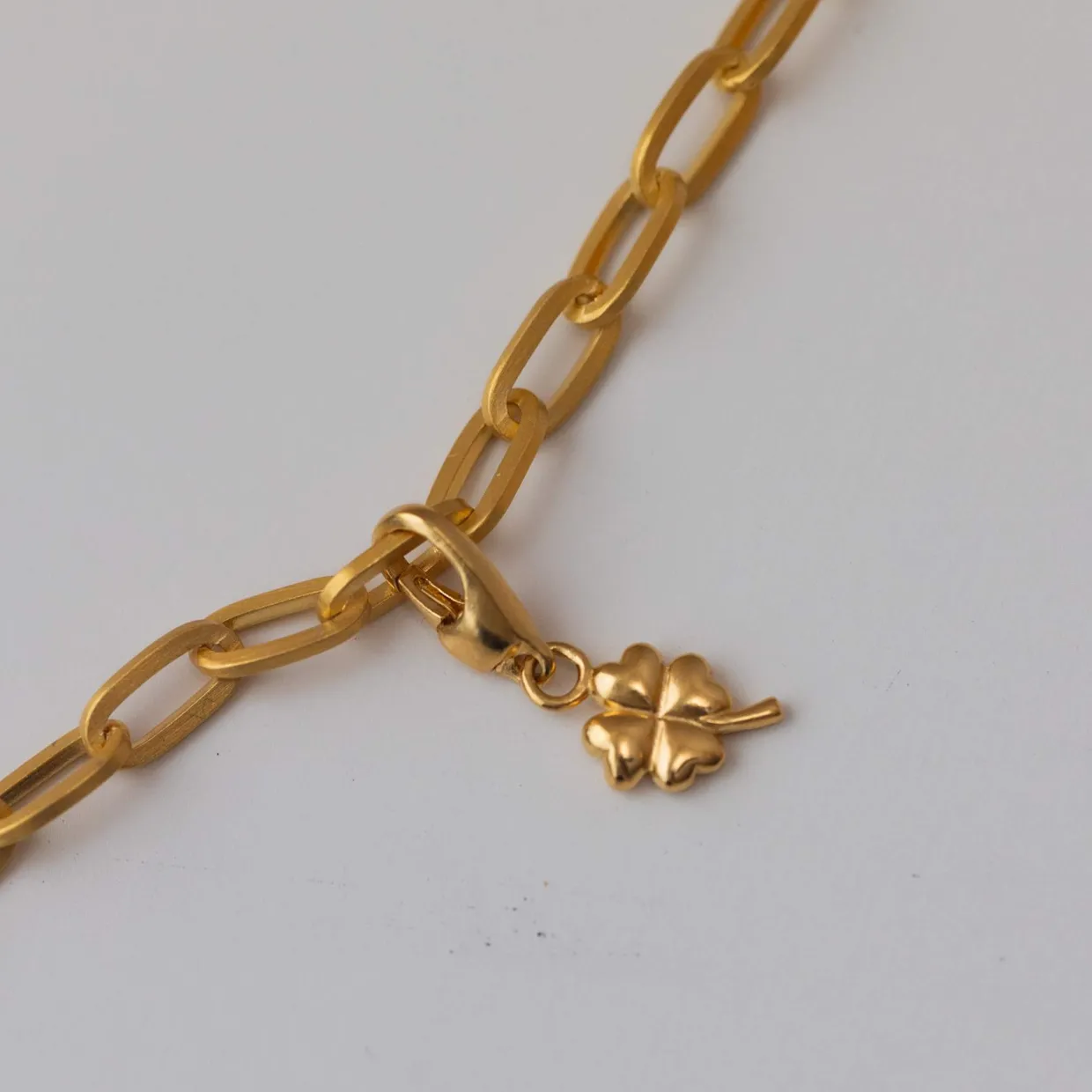 BYBIEHL LUCKY FOUR LEAF VEDHÆNG - 7-5208-GP-B