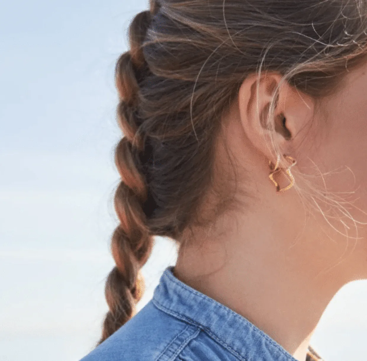 BYBIEHL ØRERINGE SØLV FORGYLDT WAVE MED ZIRKONIA - 4-3702A-GP