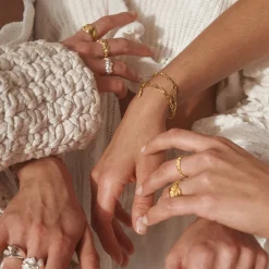 Camille Brinchs Nugget Layers T-Lock armbånd i forgyldt sølv