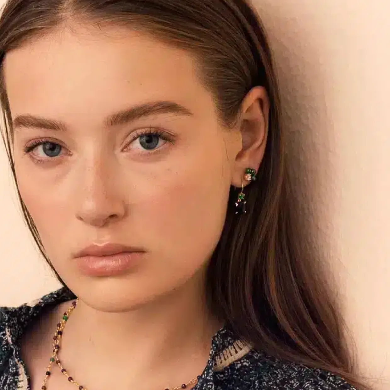 CARRÈ MIDNIGHT ØRERINGE SØLV FORGLDT MED AGAT - FH 4485 BAGR