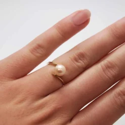 CHRISTOFFERSEN JEWELLERY RING 8 KARAT GULD MED PERLE – 5000128-3