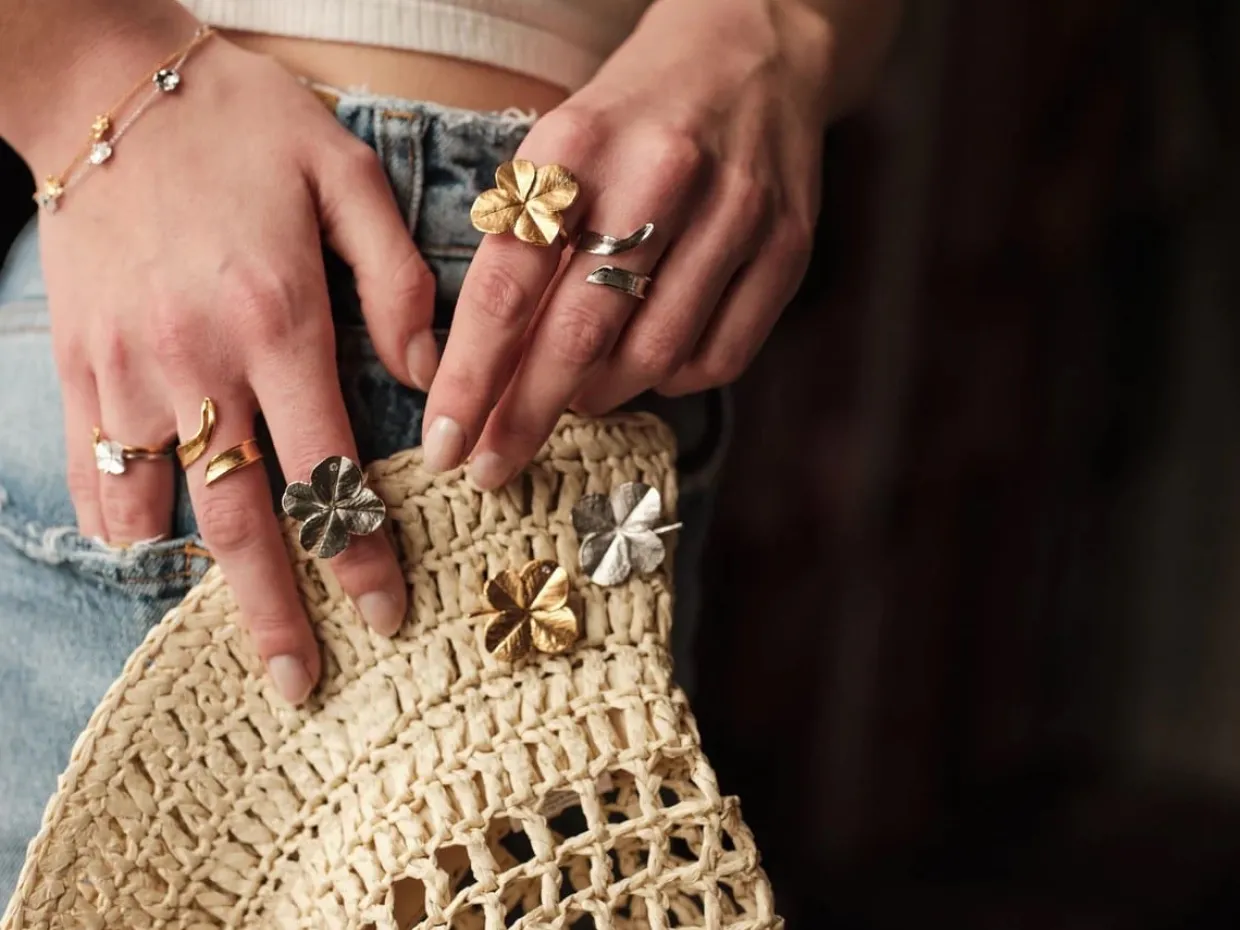 FLORA DANICA FIRKLØVER STATEMENT RING FORGYLDT SØLV - FLC-STRI-G