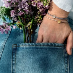 FLORA DANICA SILKE ARMBÅND OLIVEN FIRKLØVER SØLV - FLC-SILK-OLIVE-16-S