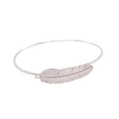 HEIRING ARMRING MELLEM FJER I RHODINERET SØLV - 29-7-78RH