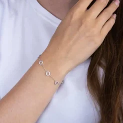 JOANLI NOR ANNANOR ARMBÅND SØLV 7 CIRKLER MED ZIRKONIA - 80450670900