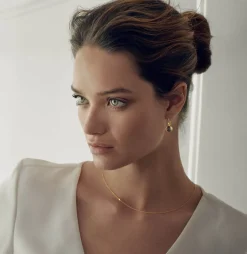 JULIE SANDLAU FINA HALSKÆDE FORGYLDT SØLV 50 CM - NL549GDCZ50