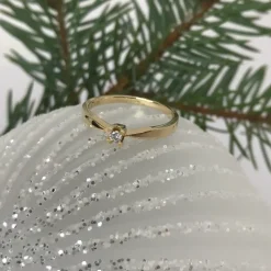 KLEOPATRA 14 KARATS GULD RING MED BRILLANT 0,05 - 7135,05