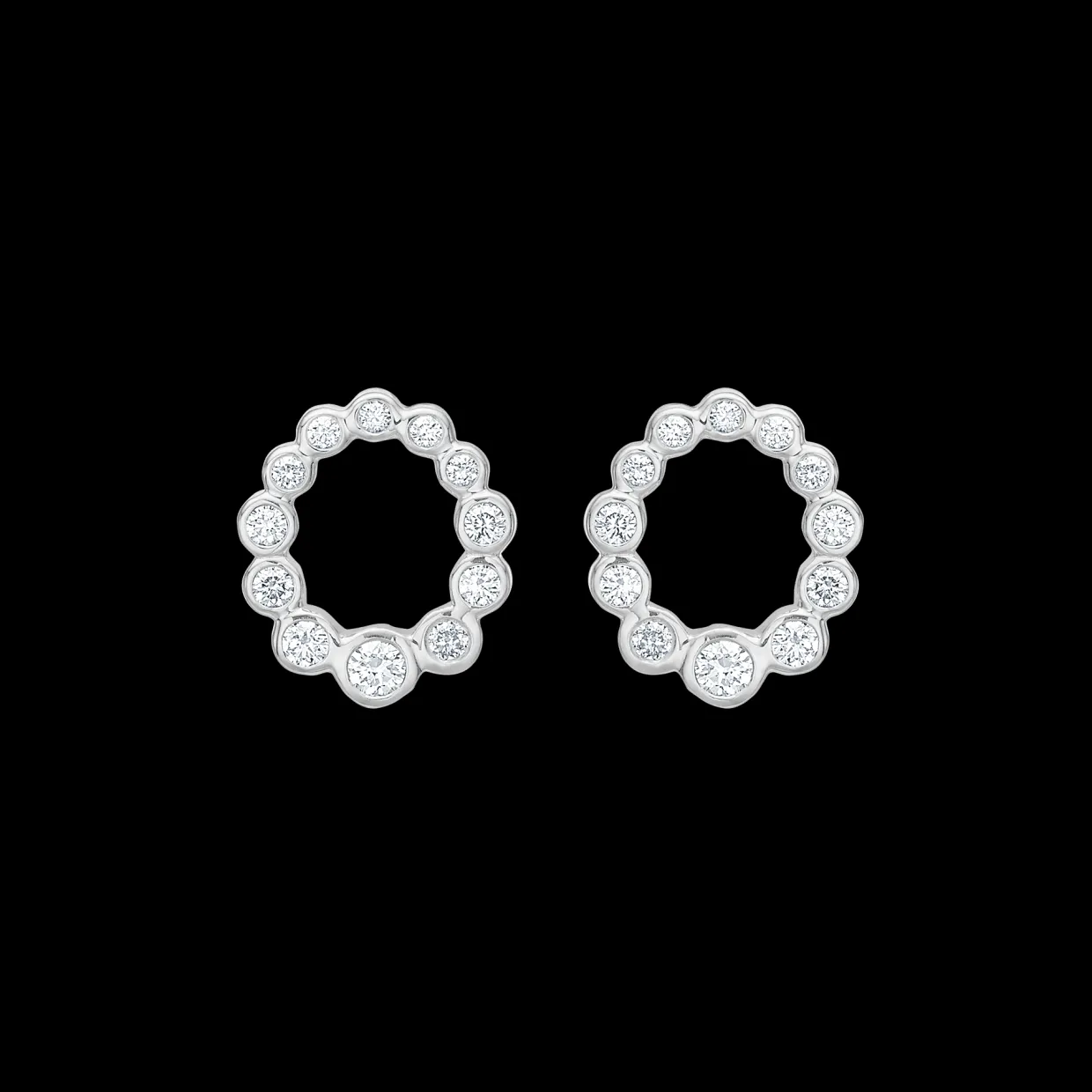 MADS Z AURORA´S KISS ØRERINGE SØLV MED HVIDE TOPASER - 2116115