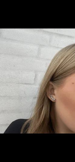 MADS Z EMBEDDED BALL ØRERINGE SØLV - 2110084