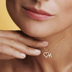 MADS Z TENDER LOVE M VEDHÆNG I 14 KARAT GULD MED BRILLANTER - 1531100-M