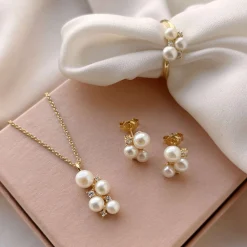 SCROUPLES RING I FORGYLDT SØLV MED PERLER - 730562