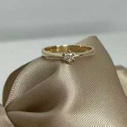 SCROUPLES VIDA RING 8 KARAT GULD MED BRILLANT 0,10 CARAT - 7813,10