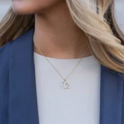 SIERSBØL HALSKÆDE 8 KARAT GUL HJERTE MED ZIRKONIA - 20831020300