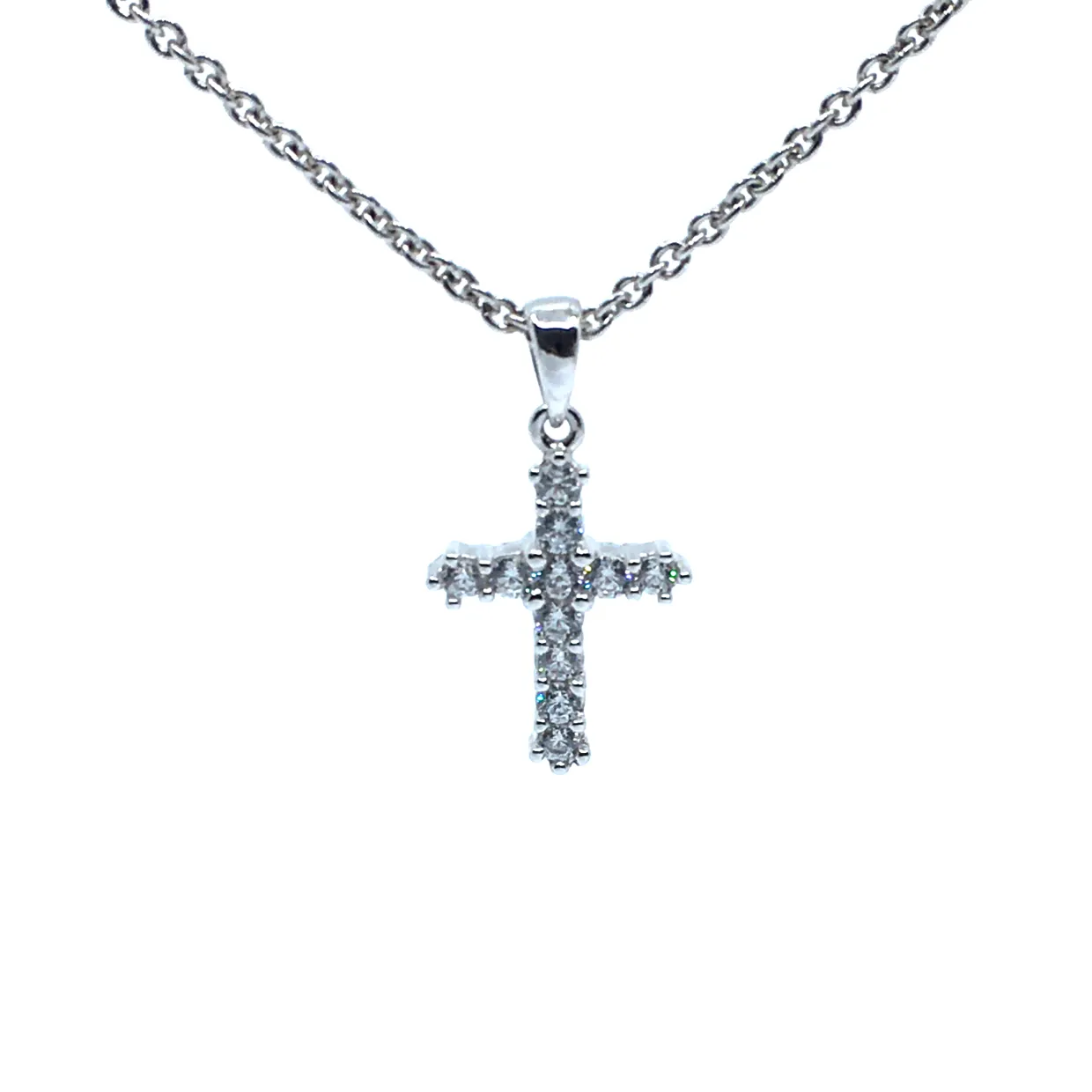 SØLV HALSKÆDE KORS MED SYNTETISKE ZIRKONIA