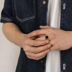 SON OF NOA RING MED SORT ONYX SØLV - 106700809