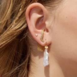 STINE A PETIT LOVE HEART ØRERINGE FORGYLDT SØLV PINK EMALJE - 1181-02-LIGHT PINK