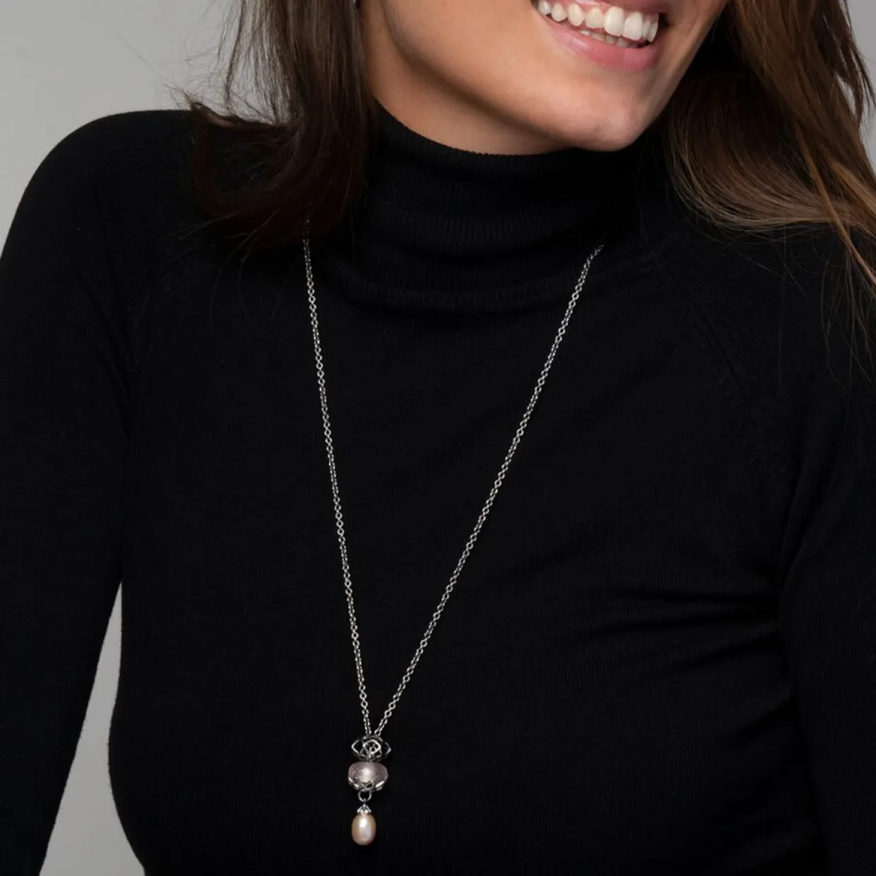 TROLLBEADS ROSAKVARTS STEN KUGLE - TSTBE-20004